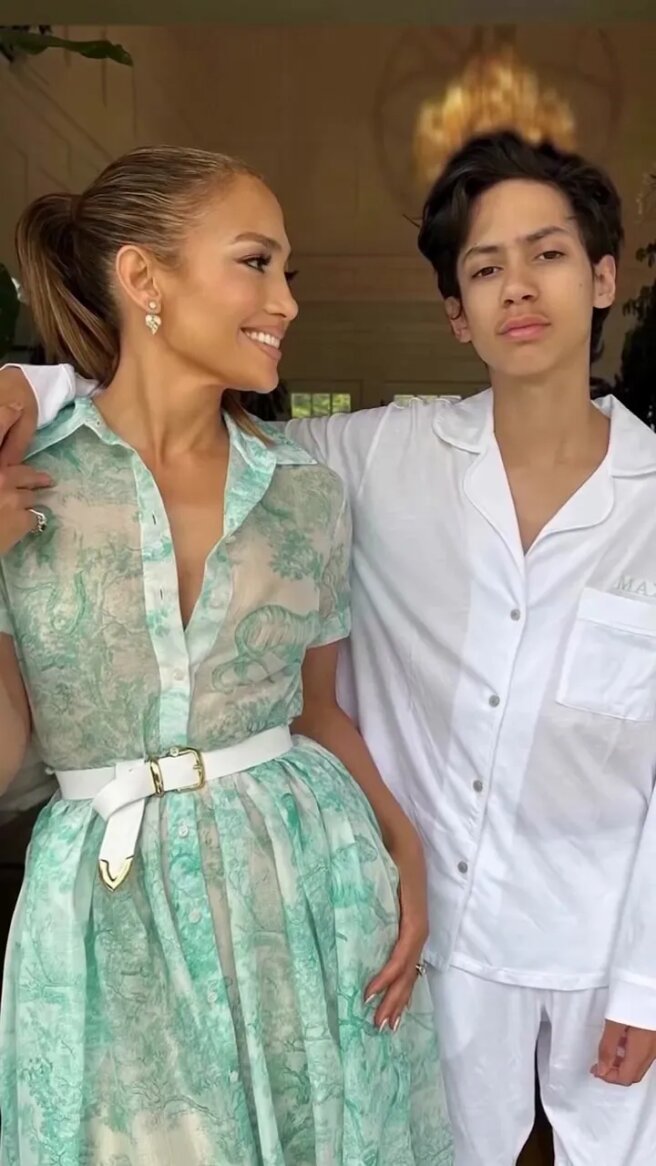 Дженнифер Лопес с сыном