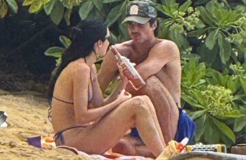 Kendall Jenner and Jacob Elordi were photographed on vacation in Hawaii.