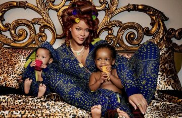 Rihanna Shows New Photos With Sons