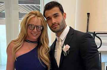 Britney Spears and Sam Asgari have fun at the wedding of friends