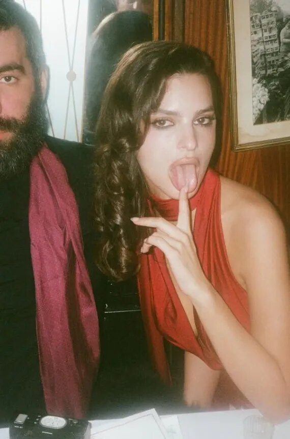 Эмили Ратаковски и Ромен Гаврас