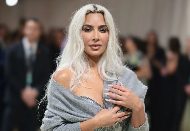 Kim Kardashian was suspected of undergoing arm rejuvenation surgery
