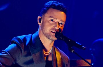 "I Know Sometimes I'm Hard to Love." Justin Timberlake Returns to Stage After DUI Arrest, Speaks Out About Scandal