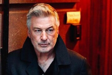 Movie Actor Alec Baldwin has had his seventh child