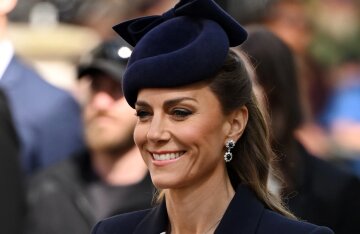 Kate Middleton attended a service in London in a navy blue outfit and sapphires.