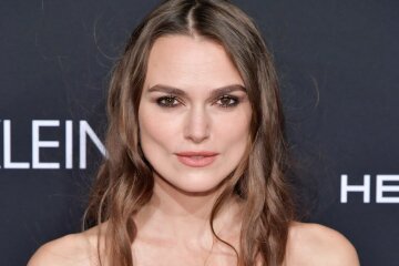 "I still find it hard to bear." Keira Knightley opens up about body shaming for being too skinny