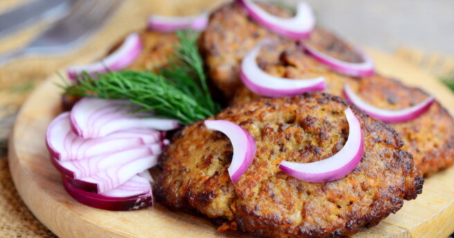 Delicious cutlets: beef liver recipe