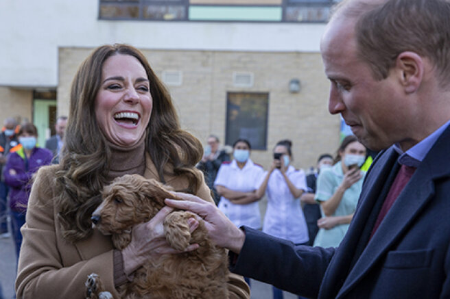 Little patients and a therapy dog: how was the visit of Kate Middleton and Prince William to the hospital in Lancashire