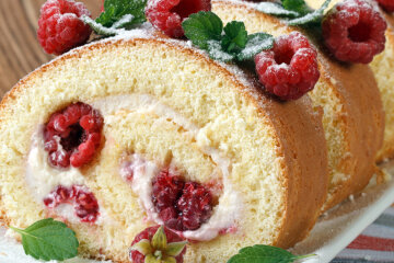 TOP 3 dishes with raspberries: delicious recipes