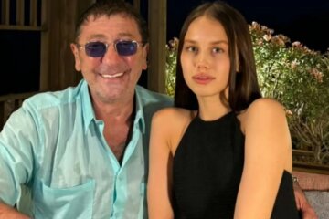 "I'm not going to stop." Grigory Leps spoke about his plans to have children with his 19-year-old fiancée.