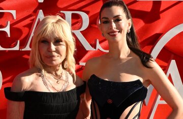 Donatella Versace, Anne Hathaway, Meryl Streep, and Princess Diana's nieces attended the premiere of the sequel to "The Devil Wears Prada" in London.
