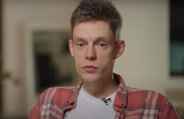 Yuri Dud* was sentenced in absentia to 1 year and 10 months in prison for violating his duties as a foreign agent.