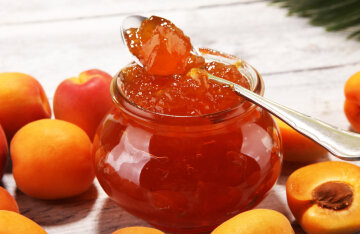 Apricot jam: TOP 3 flavorful recipes
