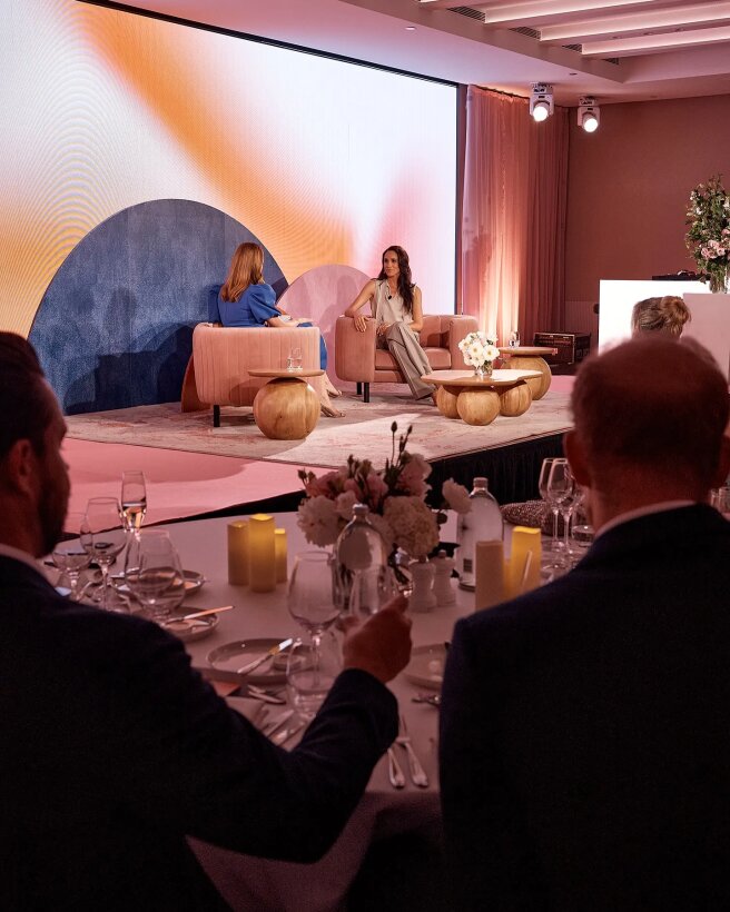 Джемма О’Нил и Меган Маркл