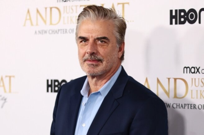 Another woman accused Chris Noth of violence