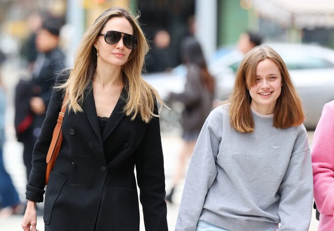 Angelina Jolie shopping with her daughter Vivienne in New York