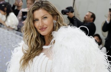 "Not a penny to her name." Gisele Bundchen's family is unhappy with her marriage to a personal trainer, with whom she had her third child.
