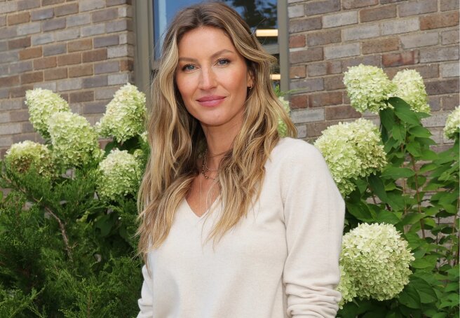 Gisele Bundchen is expecting a baby with her new boyfriend