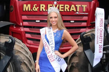 Finalist of the Miss England 2022 competition became a truck driver