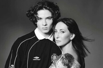 "What a handsome guy." Online discussion about Alika Smekhova's 18-year-old son