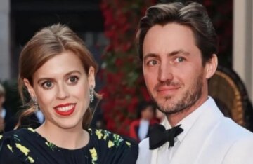 Constantly crying and unable to cope: an insider revealed how Princess Beatrice is coping with the scandal surrounding Prince Andrew.