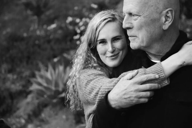 Румер и Брюс Уиллис