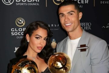 Cristiano Ronaldo Attends Globe Soccer Awards With Georgina Rodriguez, Calls Her His 'Wife' Again