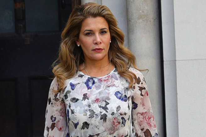 The court ordered the Emir of Dubai to pay more than $ 700 million to his ex—wife, Princess Haya, who fled to London
