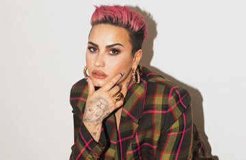 Demi Lovato came out as a non-binary person