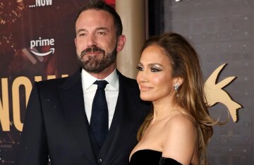 Jennifer Lopez and Ben Affleck officially divorced, settling all financial issues