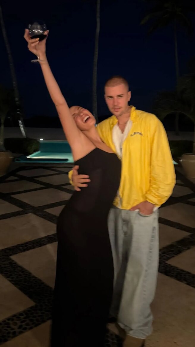 Хейли и Джастин Бибер