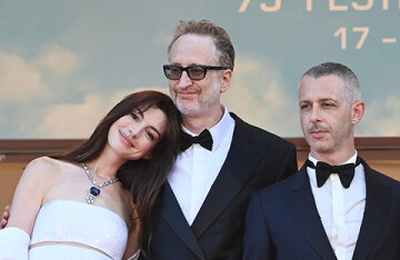 Cannes 2022: Julia Roberts, Anne Hathaway and others at the premiere of the film "Armageddon Time"
