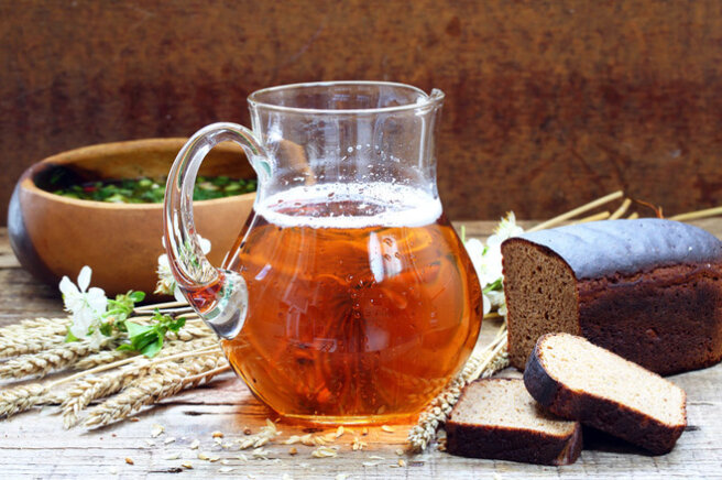 How to make kvass: refreshing recipes in the heat