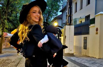 Amber Heard posted rare photos with her children in honor of Halloween.