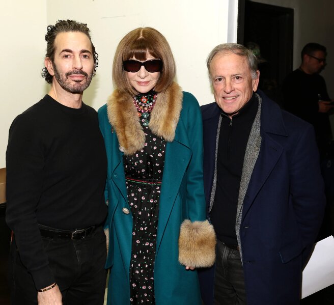 Марк Джейкобс, Анна Винтур и Майкл Берк (гендиректор американского подразделения LVMH Fashion Group)