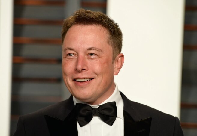 Elon Musk plans to build a "family compound" for his 11 children and their mothers