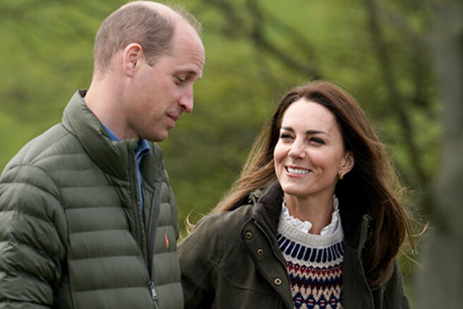 Tractor ride and cute sheep: Kate Middleton and Prince William visit a farm in England