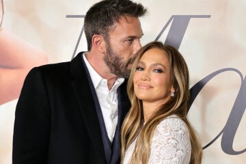 "If they want to save the marriage, they need to make adjustments in their behavior." Insiders spoke about problems in the relationship between Jennifer Lopez and Ben Affleck