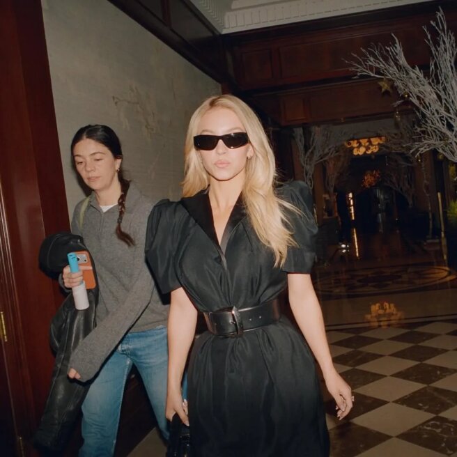 Сидни Суини