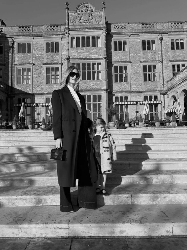 Рози Хантингтон-Уайтли с дочерью