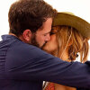 Jennifer Lopez confirmed the reunion with Ben Affleck-the singer posted the first joint photo on Instagram