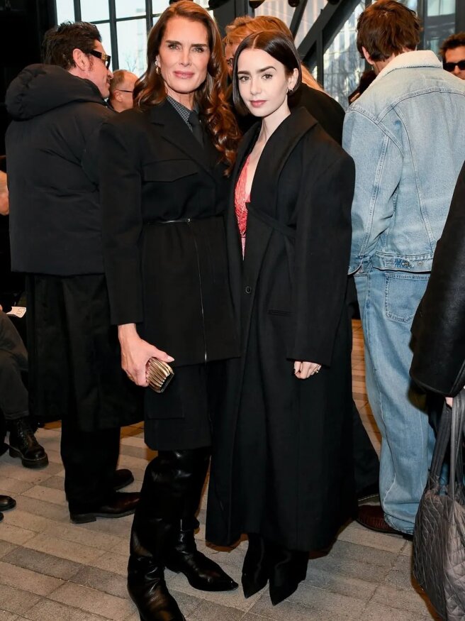 Брук Шилдс и Лили Коллинз